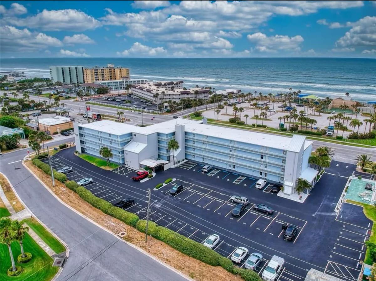 Cozy Beachside Condo • Steps to Ocean – NSB - Photo 1